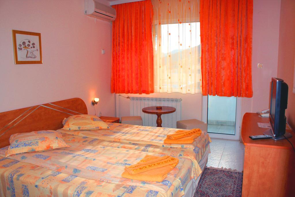 Markita Hotel Velingrad Room photo