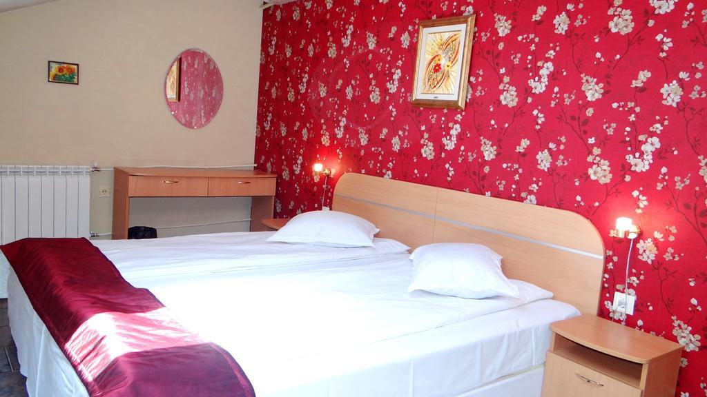 Markita Hotel Velingrad Room photo